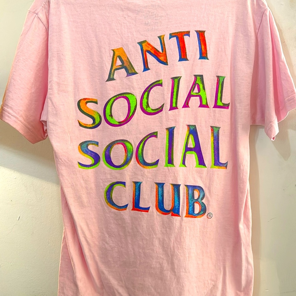 Never worn pink ASSC Size M Special Collection Shirt